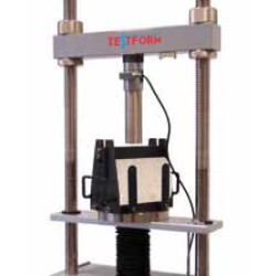 Indirect tensile test on soil-cement samples