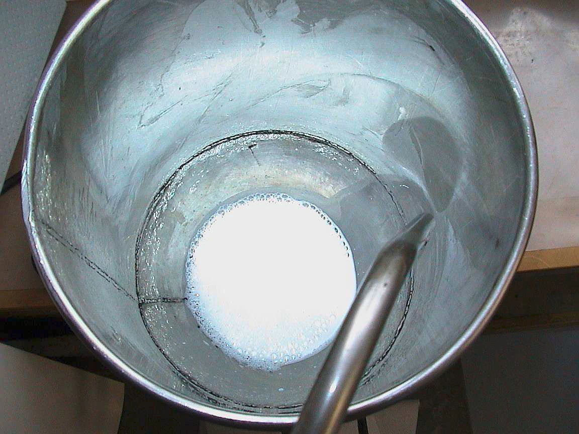 طحنة المختبر للإمولسيون