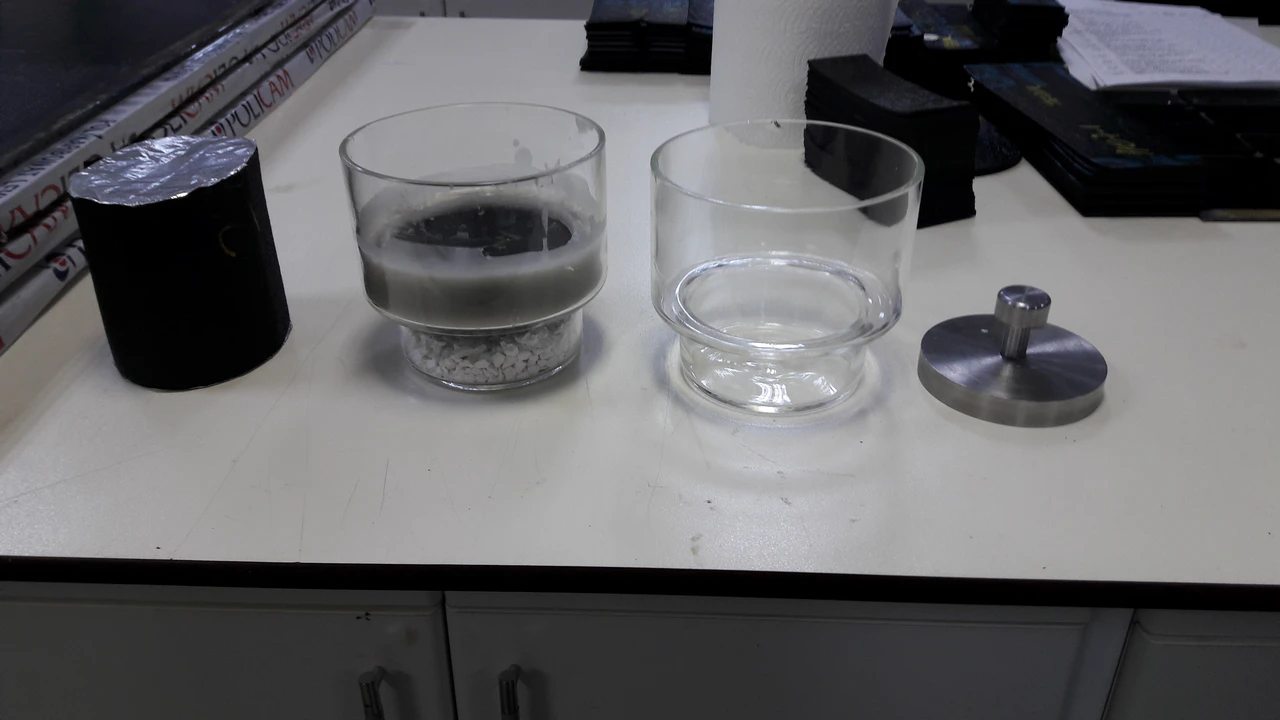 تحديد خصائص انتقال بخار الماء