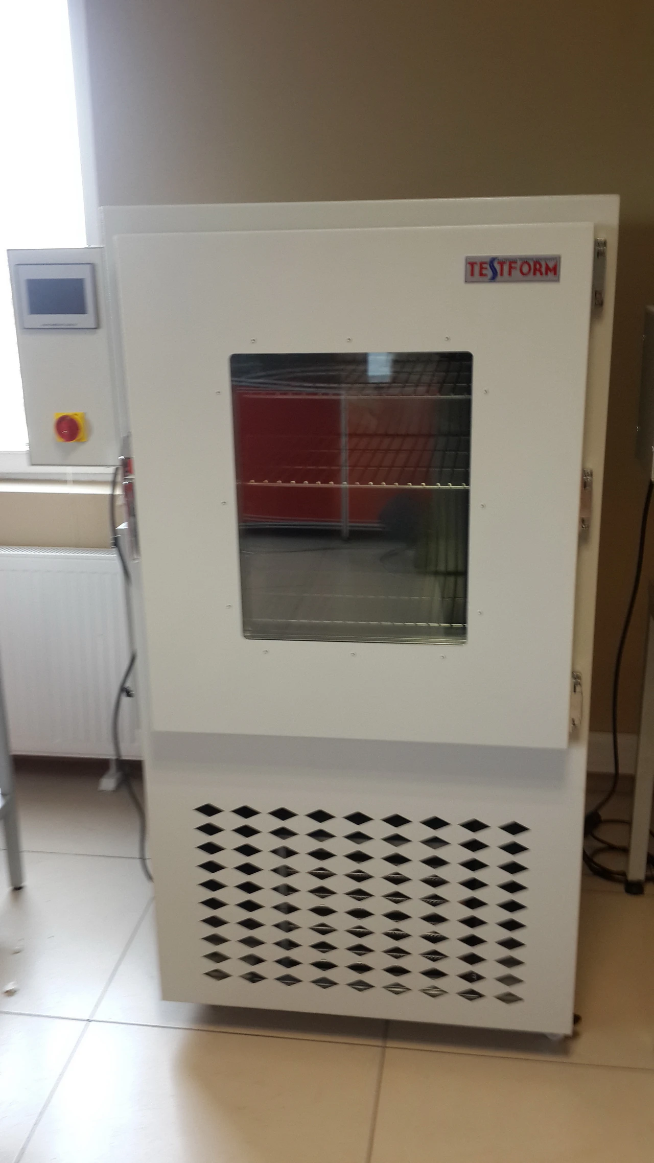 Su buharı iletim özelliklerinin tayini