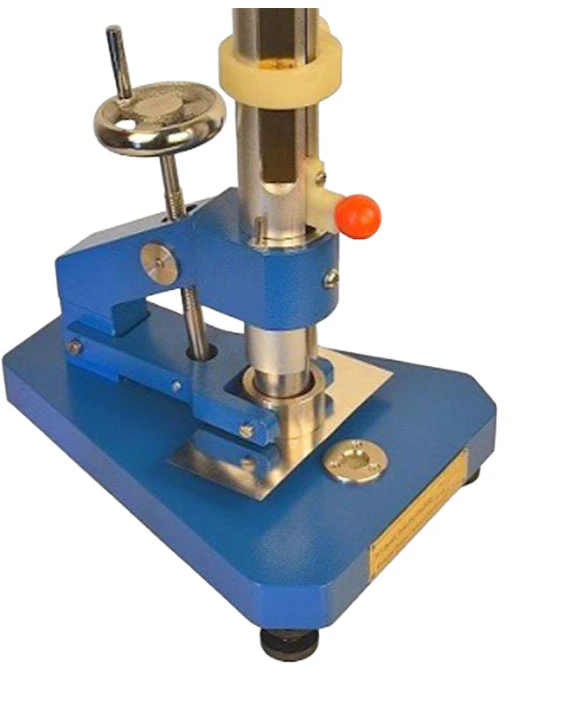 Boyalar ve Vernikler — Hızlı Deformasyon (Darbe Direnci) Test Ci̇hazı