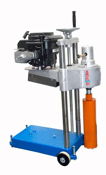 Kerbohrmaschine, benzinbetrieben