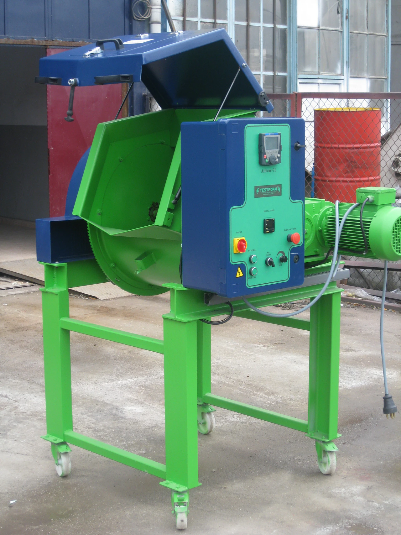 Yüksek Kapasiteli Laboratuvar Mikseri