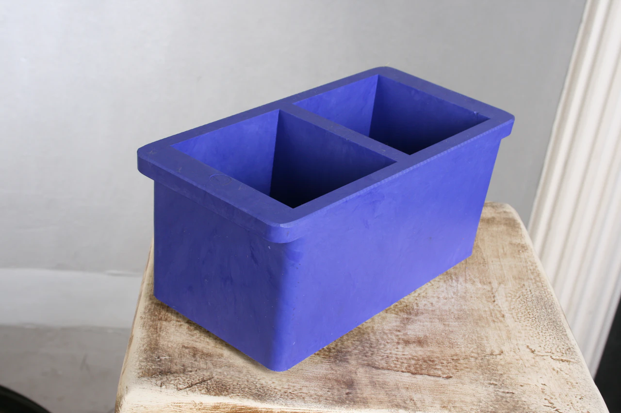 Stampo per cubetti di calcestruzzo - A due occhi, 100 x 100 x 100 mm, Plastica