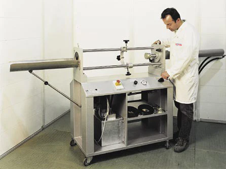 Motorlu hidrolik numune çıkarıcı