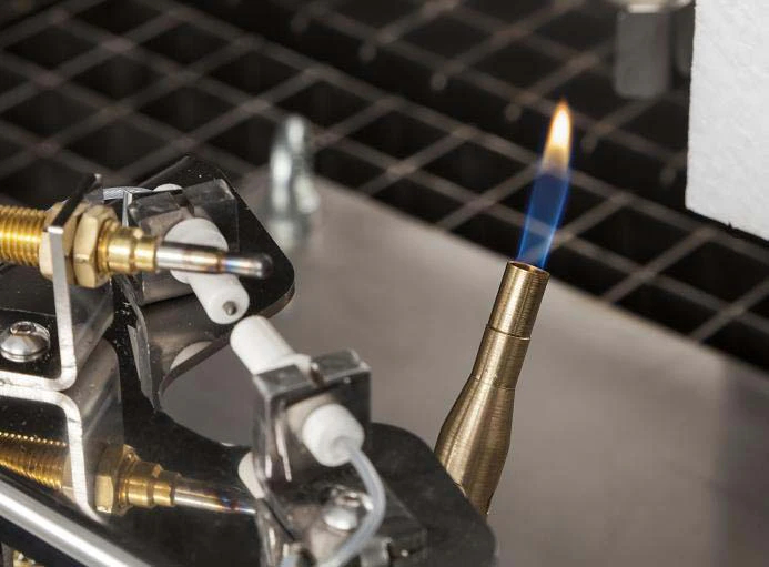 خاصية احتراق مواد البناء