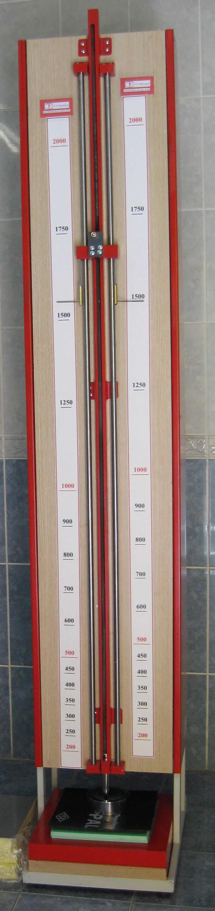 Bitümlü, Plastik ve Kauçuk Levhalar - Darbe Dayanımının Tayini